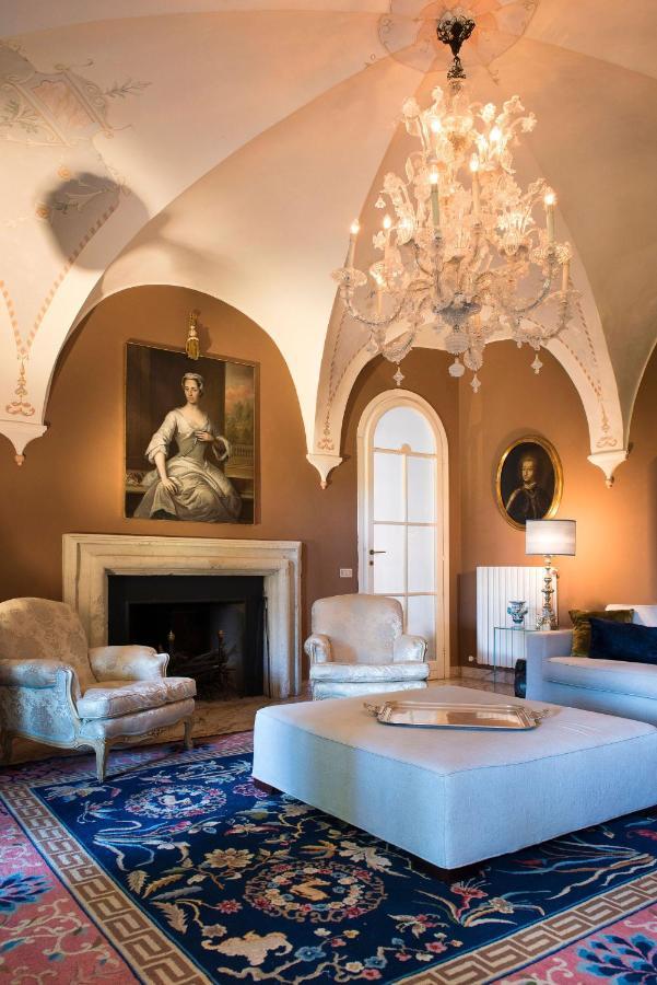 B&B Alla Mezza Luna Lonato Exterior photo