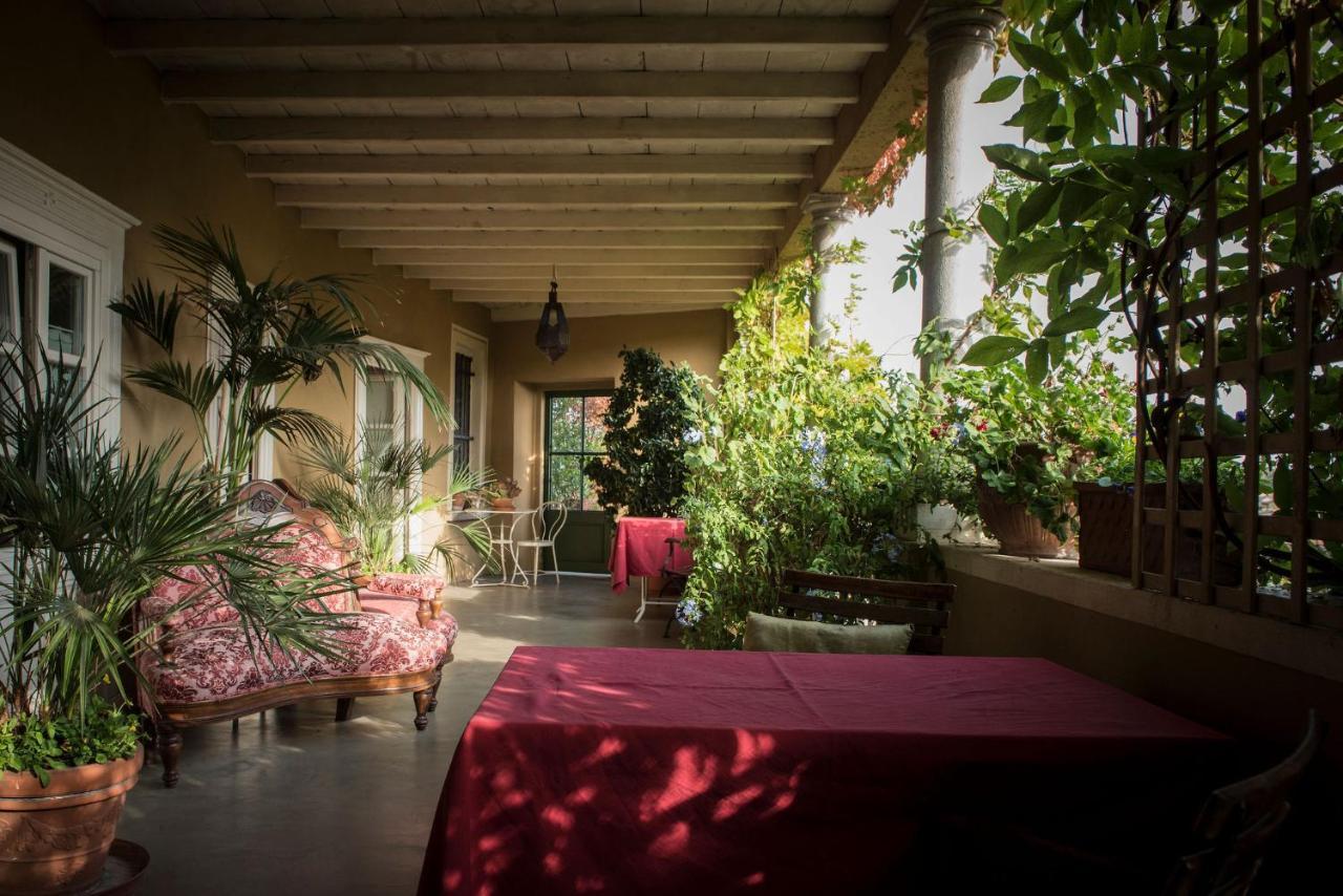 B&B Alla Mezza Luna Lonato Exterior photo