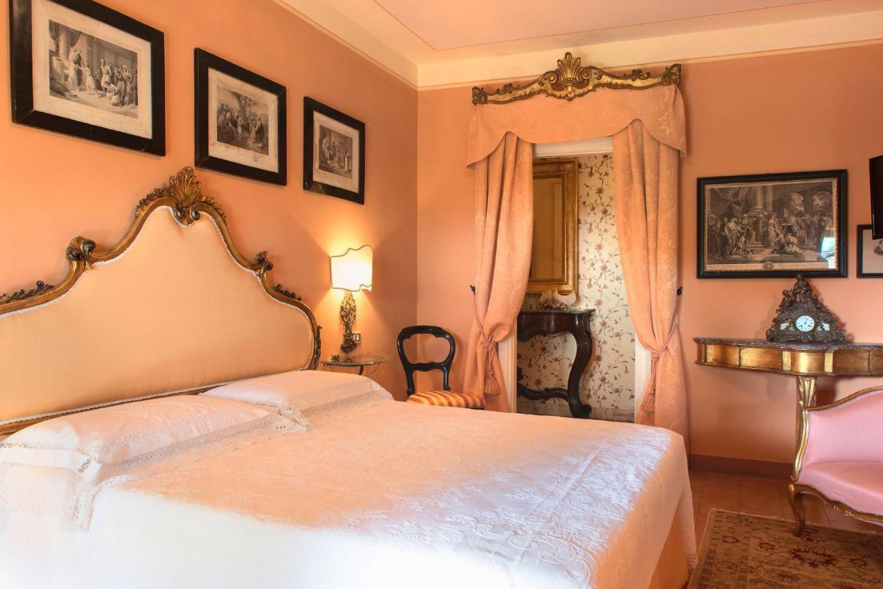 B&B Alla Mezza Luna Lonato Exterior photo